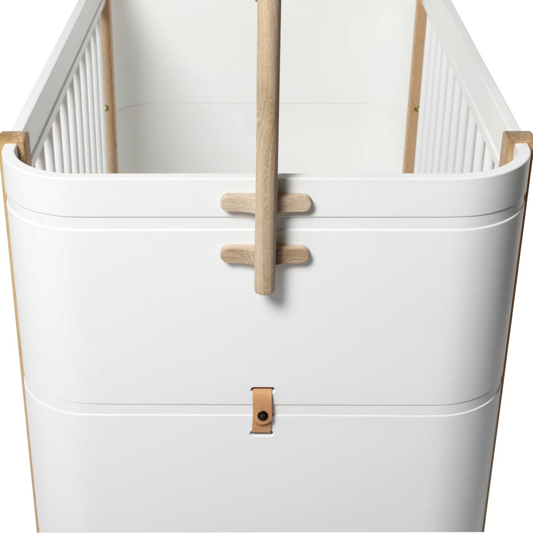 Oliver Furniture Wood Mini+ basic Babybett inkl. Umbauset zum Juniorbett, weiss/Eiche oder weiss